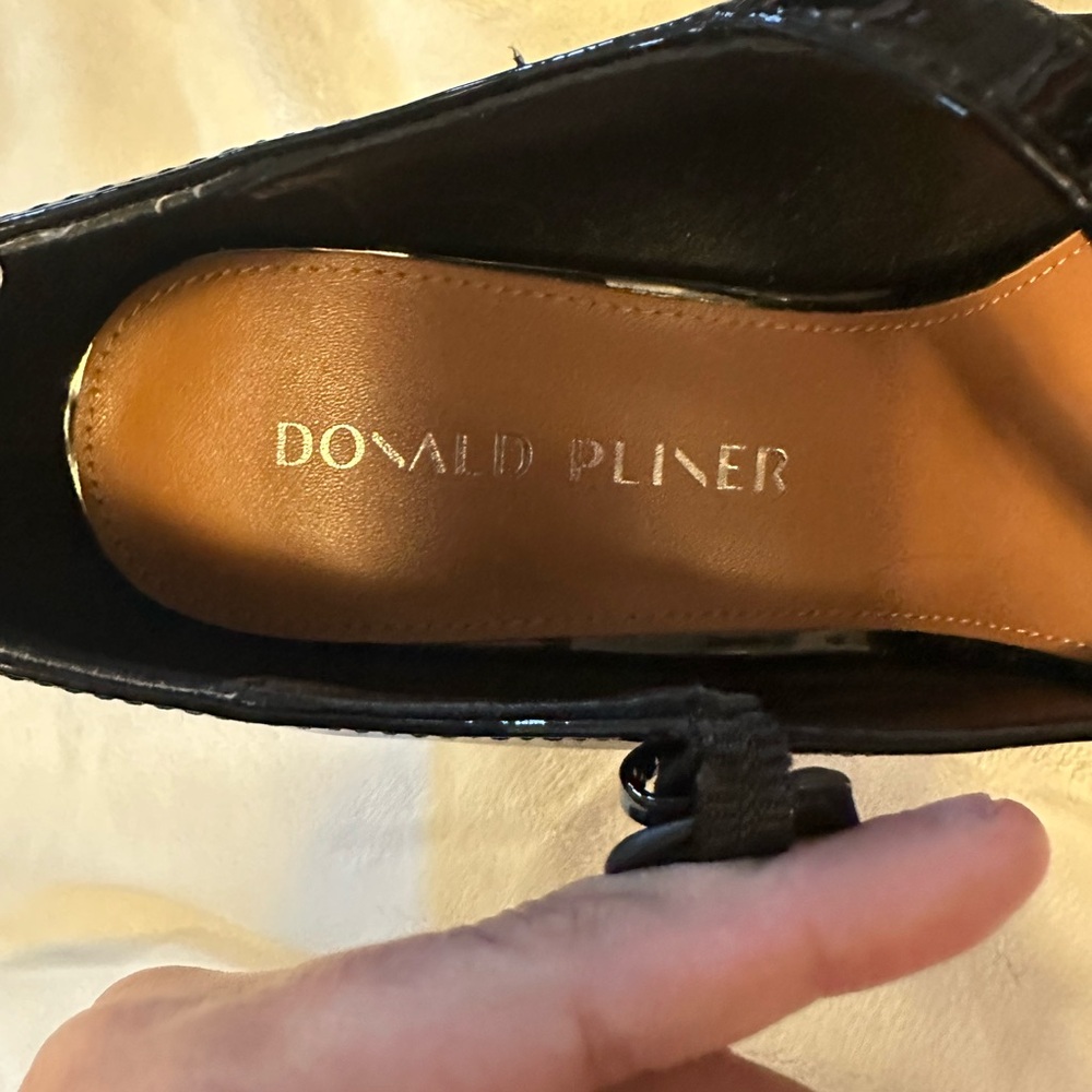 Donald J. Pliner Black Patent Mary Jane Pumps with Ankle Strap - Picture 2 of 5